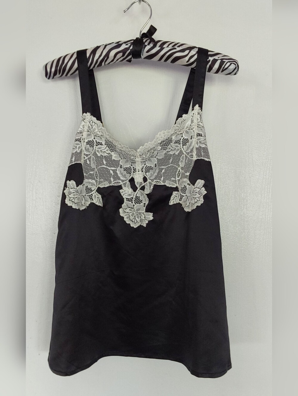 TIA LYN STRETCH SATIN & LACE CAMISOLE S